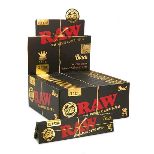 Raw* Wraps Rolling Papers with packaging